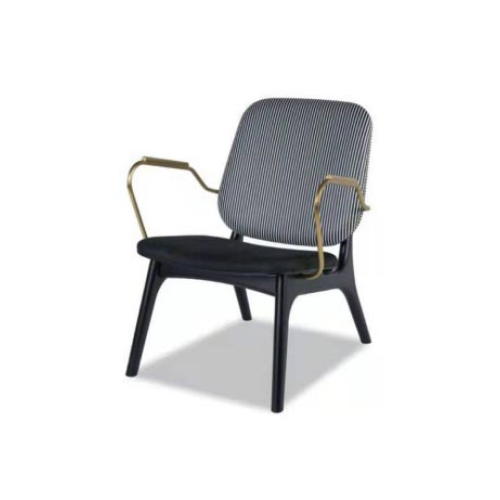 Кресло с металлическими подлокотниками Mannar