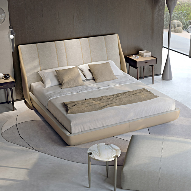 Кровать с комбинированной обивкой Nowra