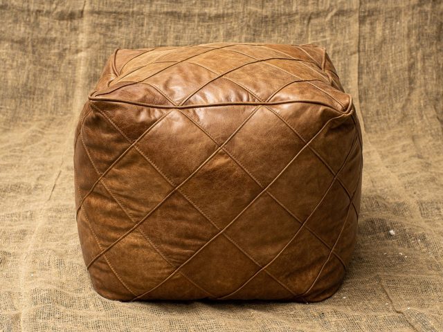 Пуф Softness Quilted Leather