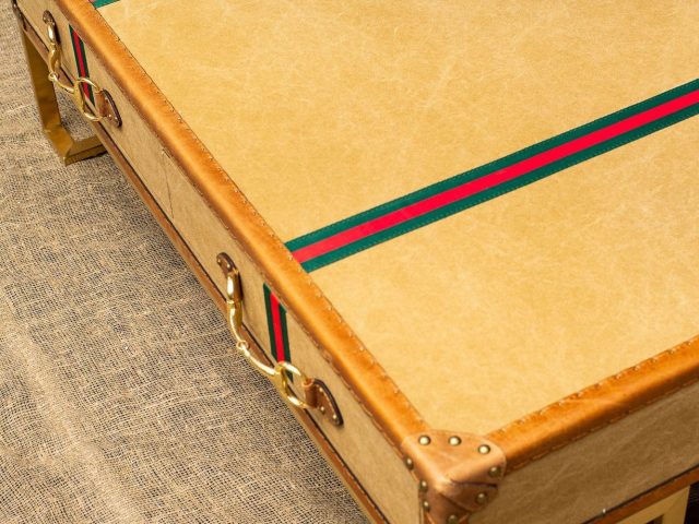 Кофейный столик Tobago Suitcase 2 Drawers