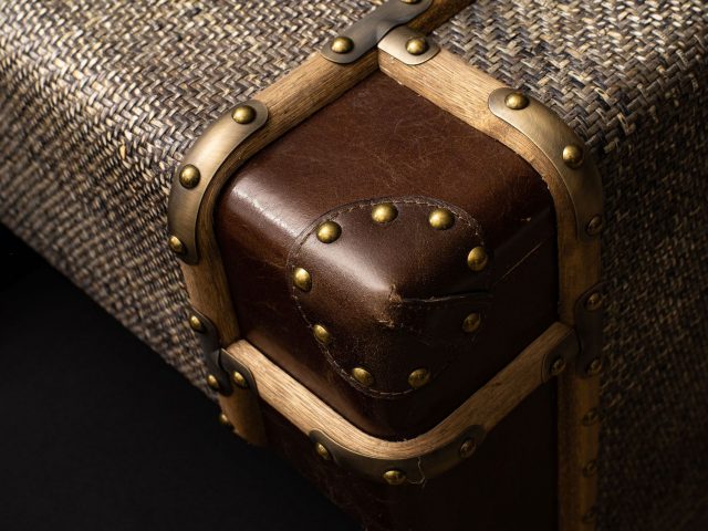 Письменный стол Traveler Leather and Rattan