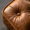 Двухместный диван Luxury Cow-hide — деталь