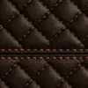 Трехместный диван Atlant, Quilted Leather — деталь