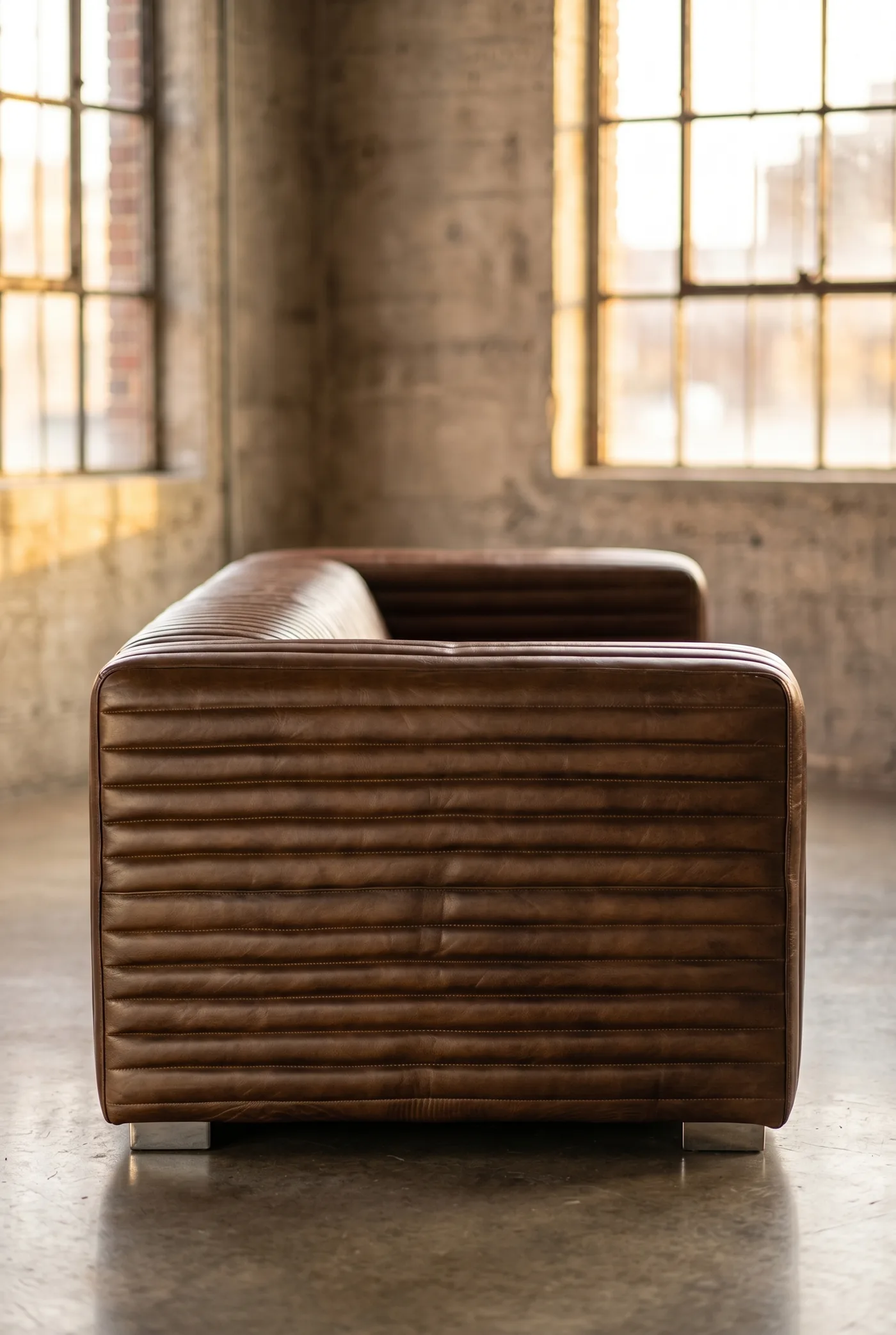 Трехместный диван Picky leather sofa