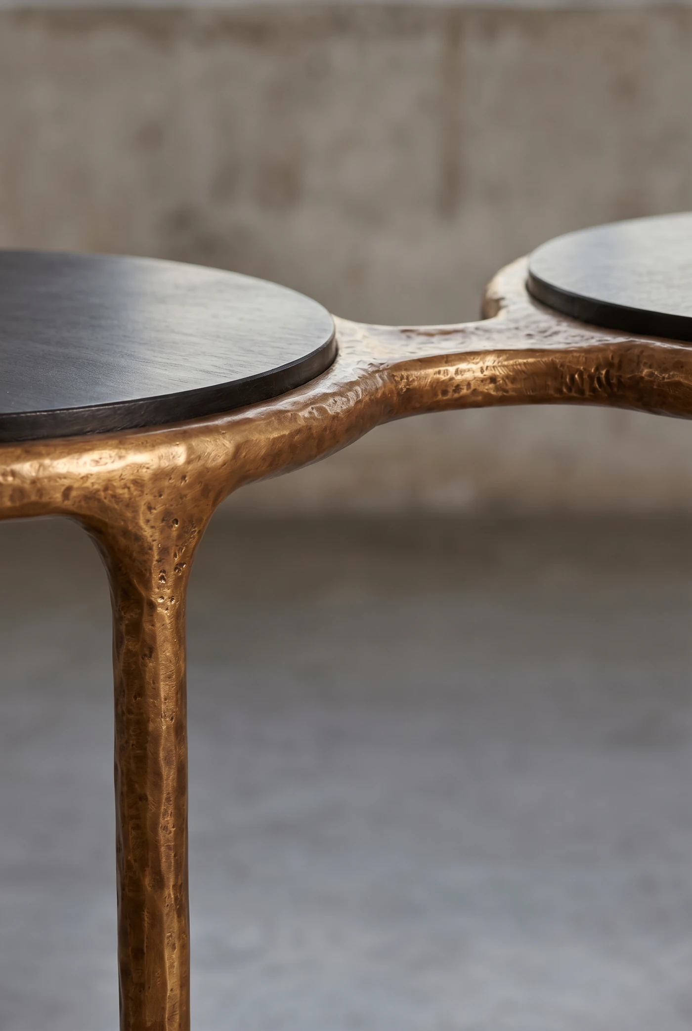 Боковой стол Flamingos Side Table — профиль
