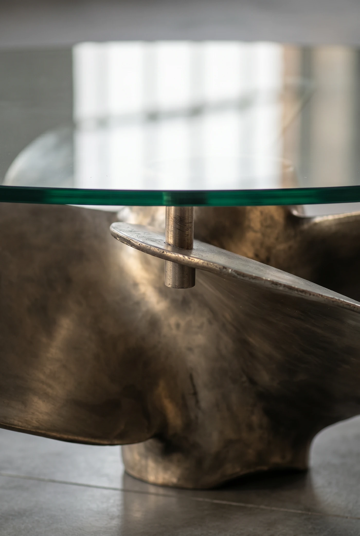 Кофейный столик Iron Propeller, Glass — деталь материала