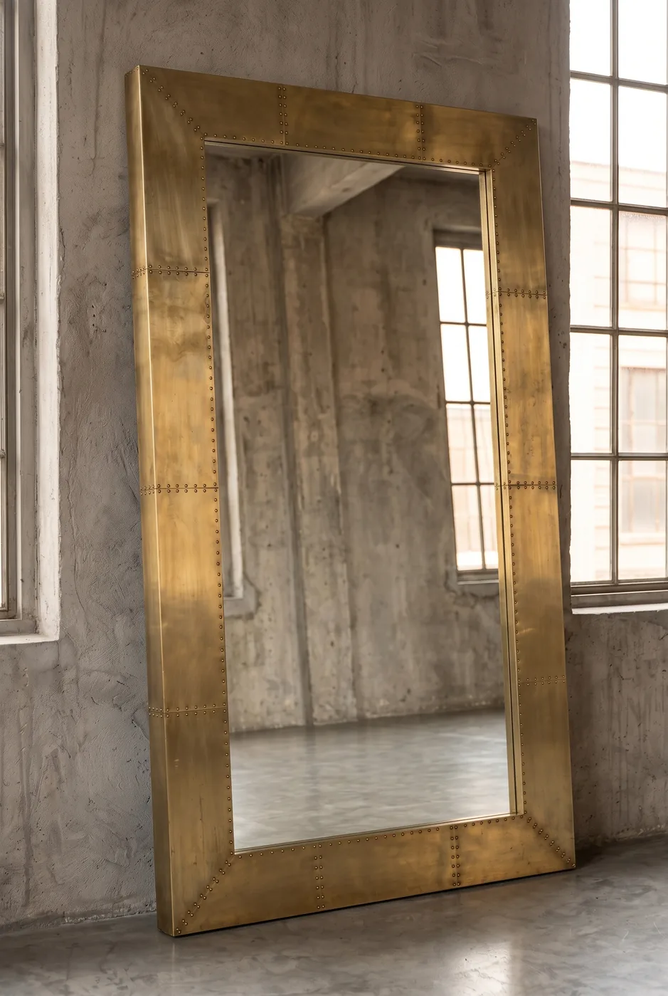 Зеркало в полный рост Narnia Brass — 45°