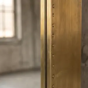 Зеркало в полный рост Narnia Brass — профиль