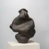 Ваза «Люди» IV — деталь