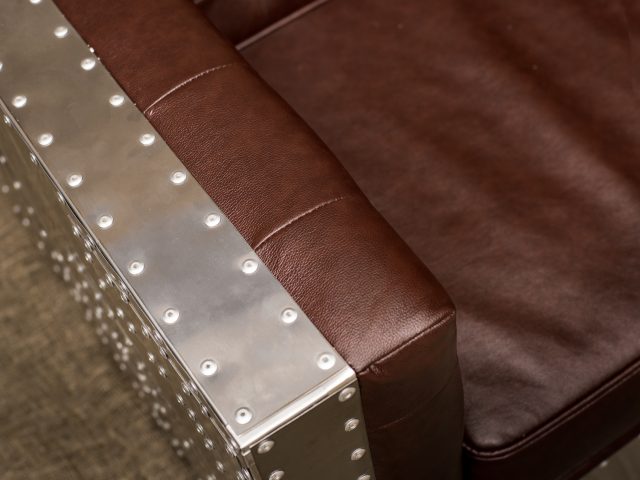 Мягкий диван Boxy Chair Aviator Aluminum