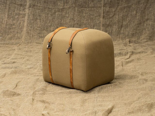 Пуф Travel Bag Linen Fabric в спальню