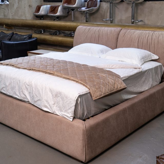 Двухместная кровать Novamobili Brick Bed