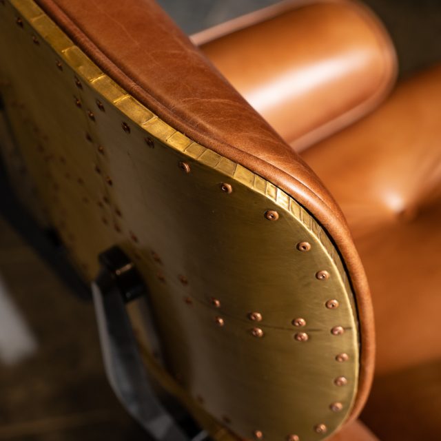 Кресло с оттоманкой Aviator Brass Patchwork
