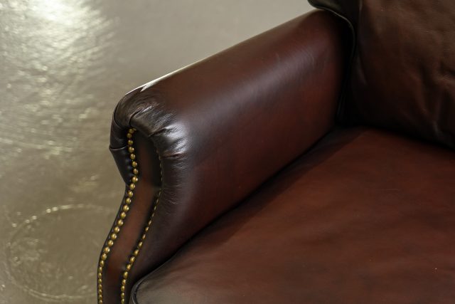 Трехместный диван Black Prince Leather