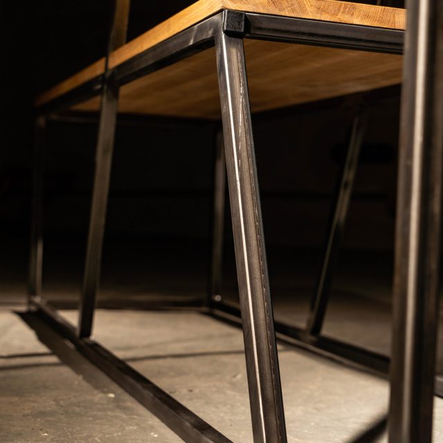 стеллаж-стол Wooden steps