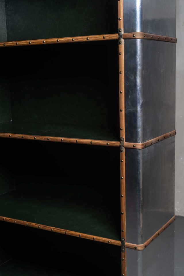 Книжный стеллаж Fortress Aluminum Bookcase